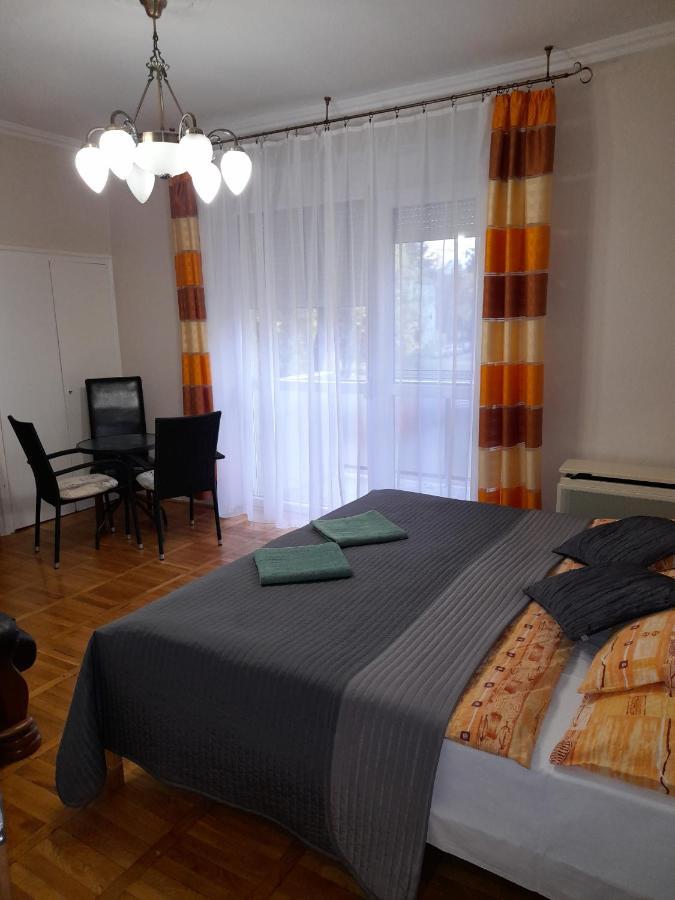 Zoeld Sziget Apartmanlakas Eger Exterior foto