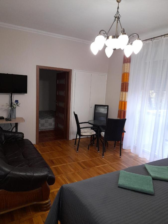 Zoeld Sziget Apartmanlakas Eger Exterior foto