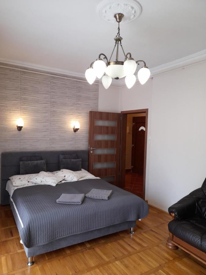 Zoeld Sziget Apartmanlakas Eger Exterior foto