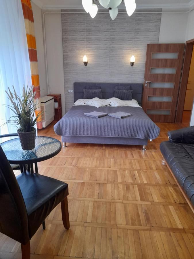 Zoeld Sziget Apartmanlakas Eger Exterior foto