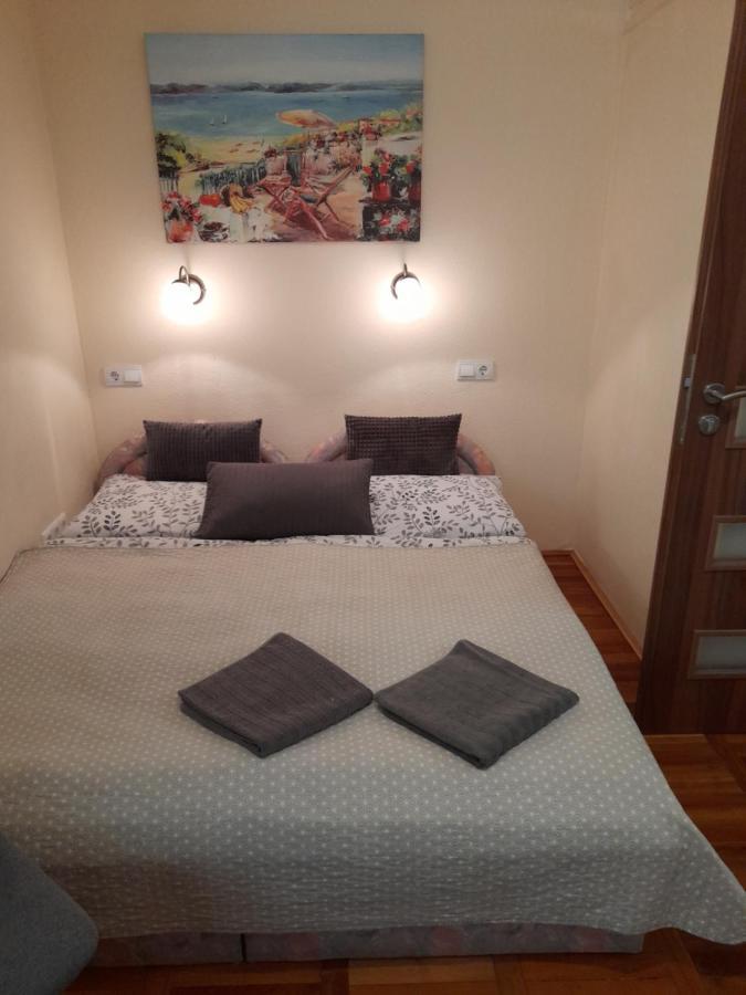 Zoeld Sziget Apartmanlakas Eger Exterior foto
