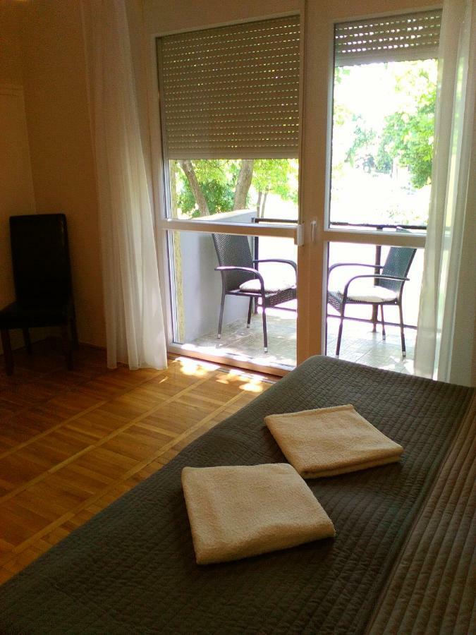 Zoeld Sziget Apartmanlakas Eger Exterior foto